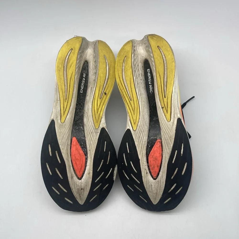 New Balance Shoes Womens 10.5 Mens 8 FuelCell SuperComp V2 WRCXBK3 Running Shoes